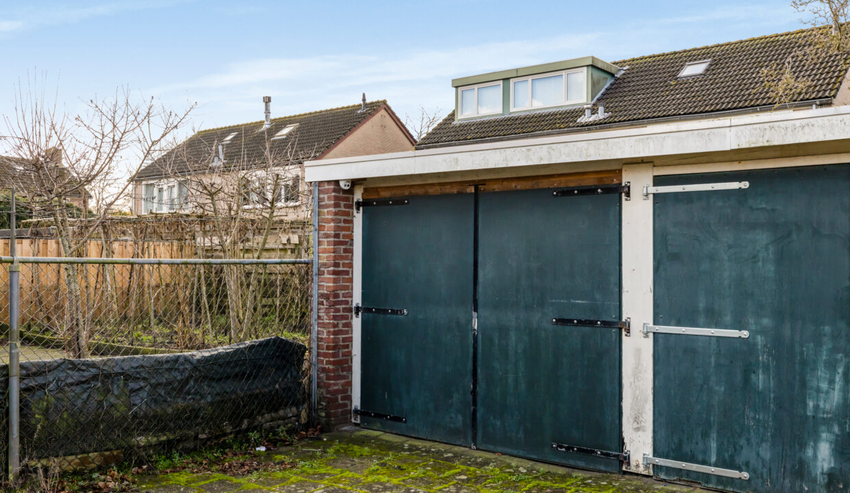 10-Achtertuin-07