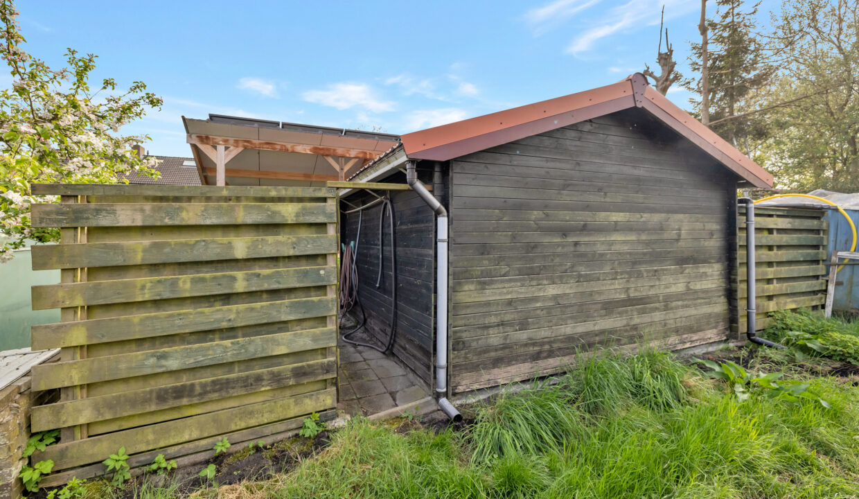 11-Achtertuin-07