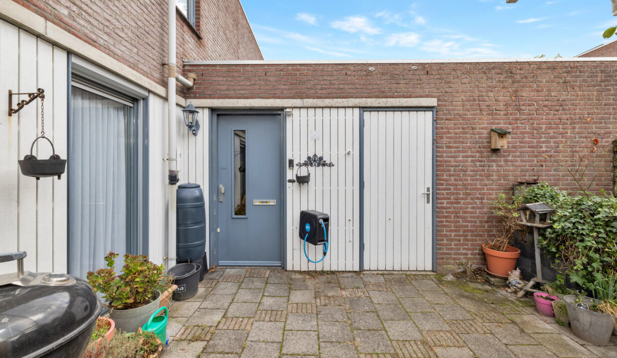 09-Achtertuin-02